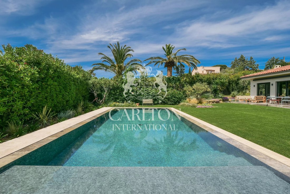 Villa in Zone Ouest Urbaine, Saint-Tropez, France 2 - 17377284
