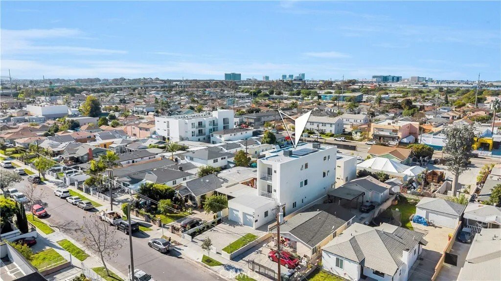 Inglewood, California, United States 3 - 17975440
