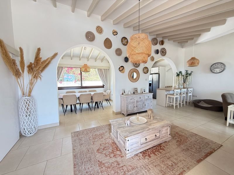 Bungalow in Peyia, Paphos, Cyprus 2 - 15990839
