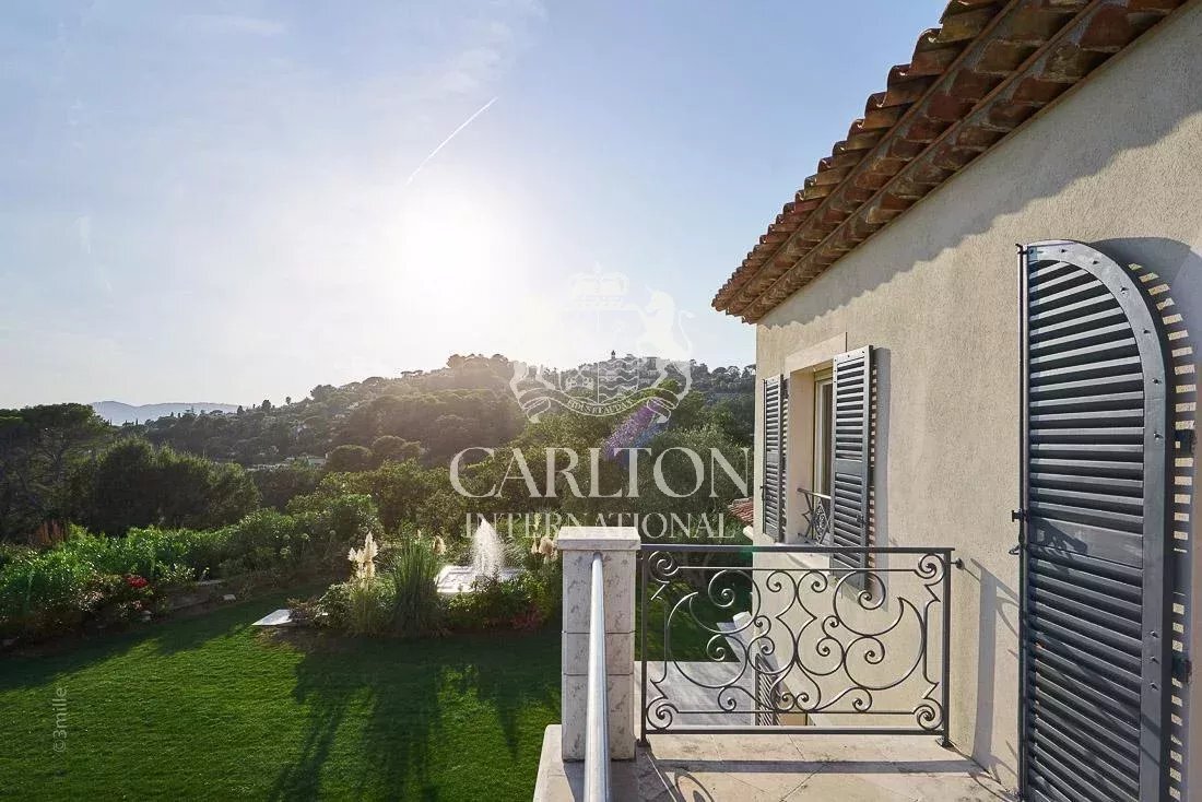 Villa in Mougins, Provence-Alpes-Côte d'Azur, France 4 - 17444796