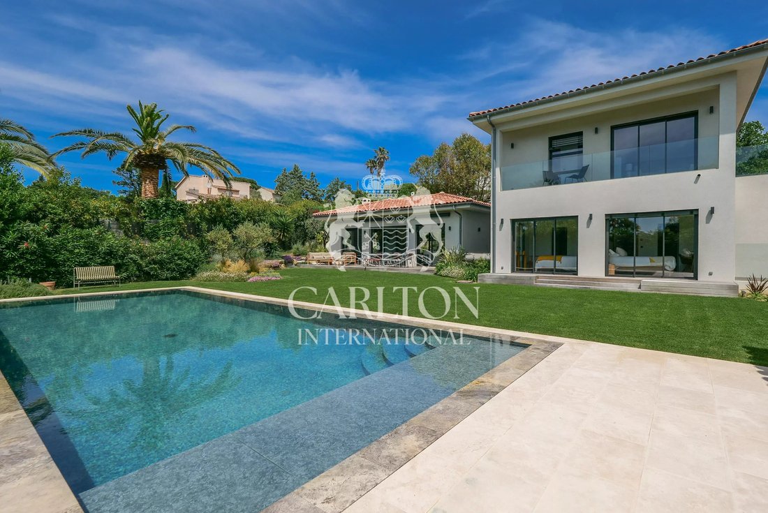 Villa in Zone Ouest Urbaine, Saint-Tropez, France 4 - 17377284