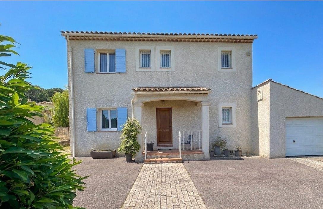 House in Nans-les-Pins, Provence-Alpes-Côte d'Azur, France 1 - 17893149