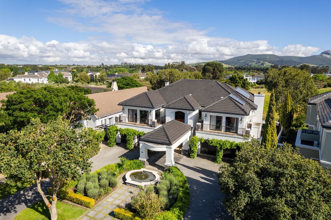 Estate in Val de Vie, Western Cape, South Africa 1 - 17978859
