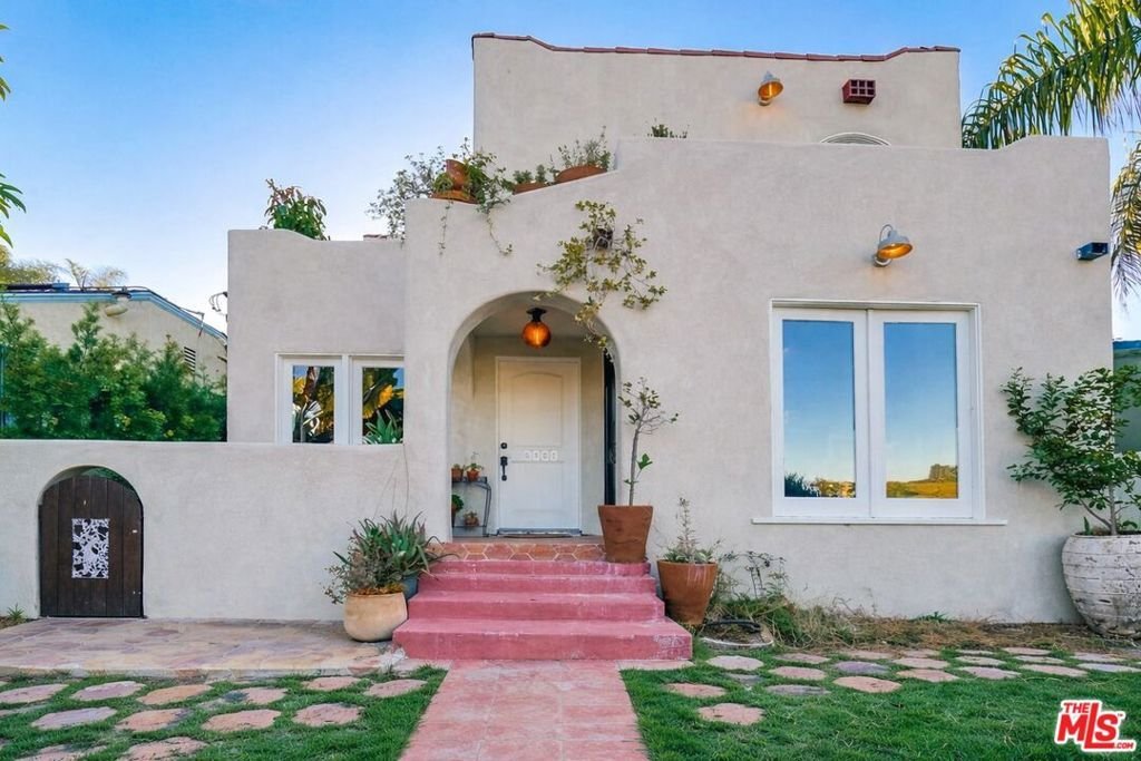 Los Angeles, California, United States 1 - 17978919