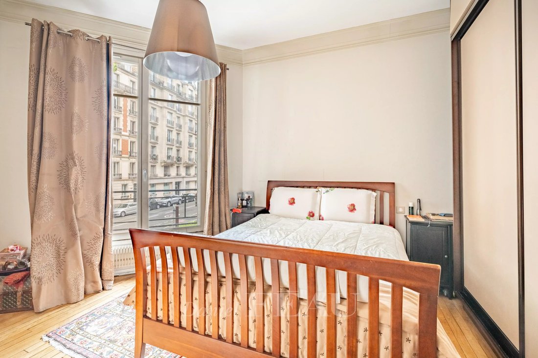 Apartment in La Plaine des Sablons, Neuilly-sur-Seine, France 5 - 17976468
