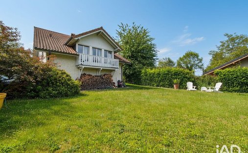 House in Nernier, Auvergne-Rhône-Alpes, France 1