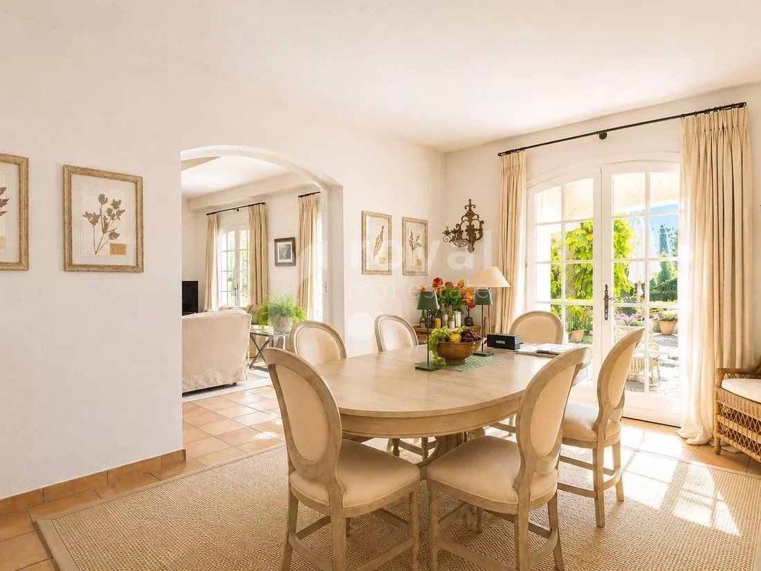 Villa in Valbonne, Provence-Alpes-Côte d'Azur, France 5 - 17976397