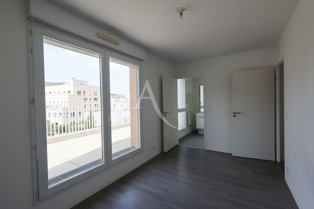 Apartment in Cachin, Romainville, France 5 - 17977354
