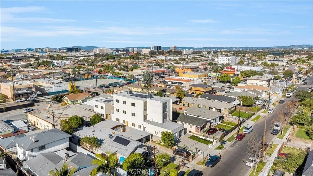 Inglewood, California, United States 4 - 17975440