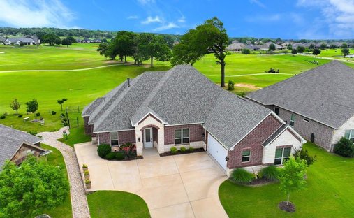 House in Granbury, Texas, United States 1