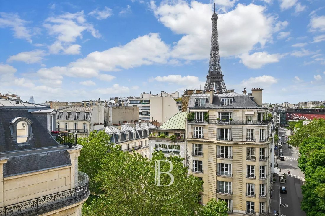 Apartment in Gros Caillou, Paris 7e Arrondissement, Paris 5 - 17976509