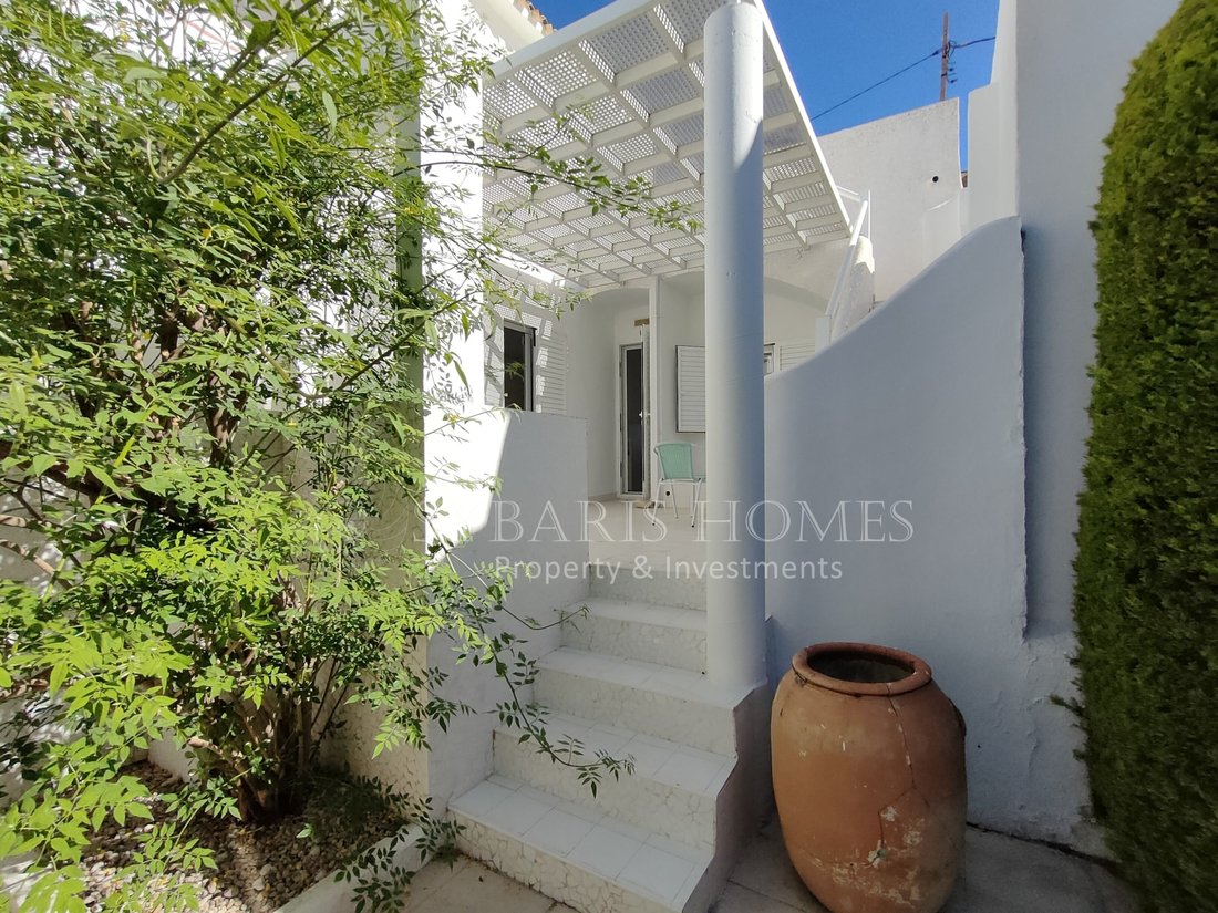 Villa in Monte Pego, Valencian Community, Spain 1 - 14226212