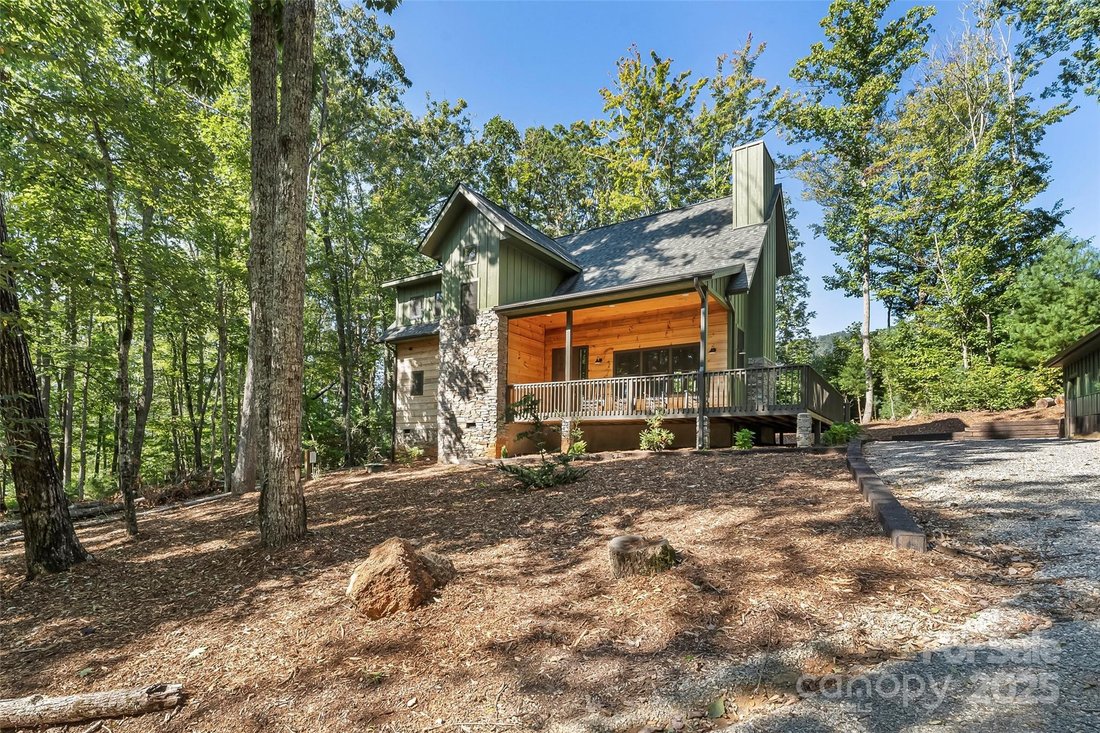 House in Marion, North Carolina, United States 4 - 16184047