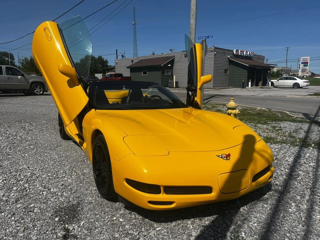 Cabriolet in Lima, OH, United States 1 - 17980639