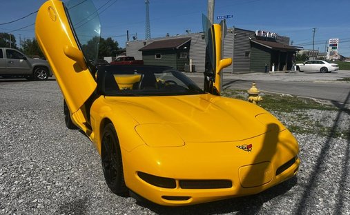 2004 Chevrolet Corvette Convertible 2D in Lima, OH, United States 1
