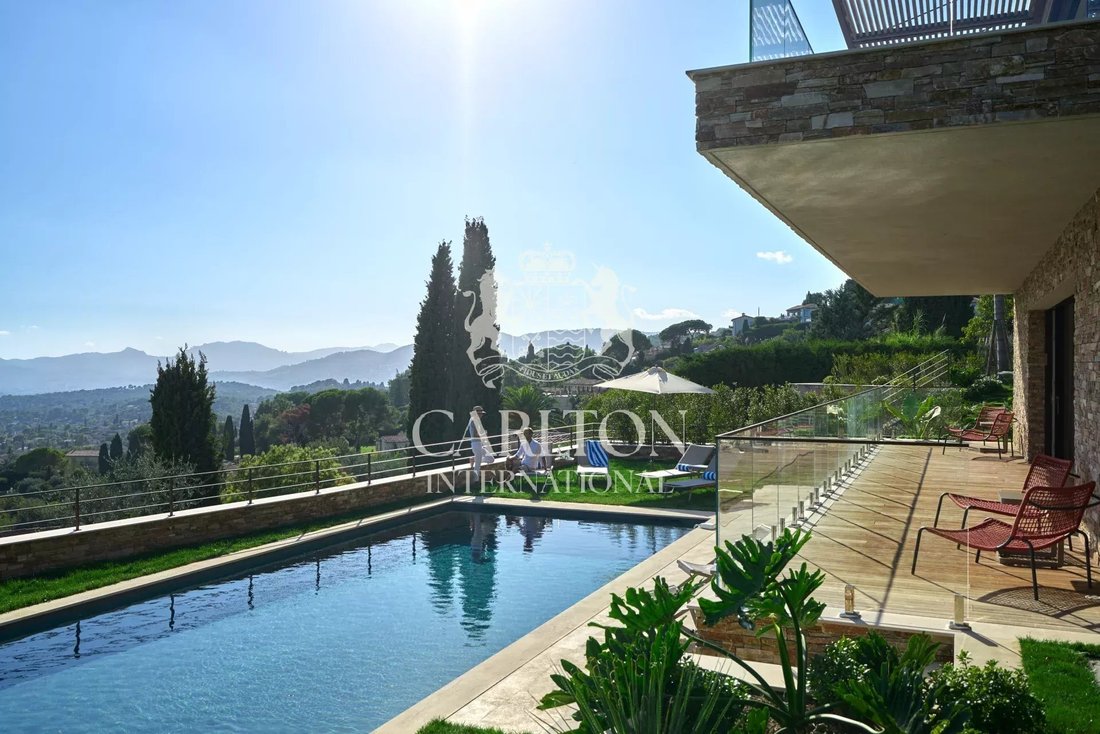 Villa in Mougins, Provence-Alpes-Côte d'Azur, France 4 - 17969962