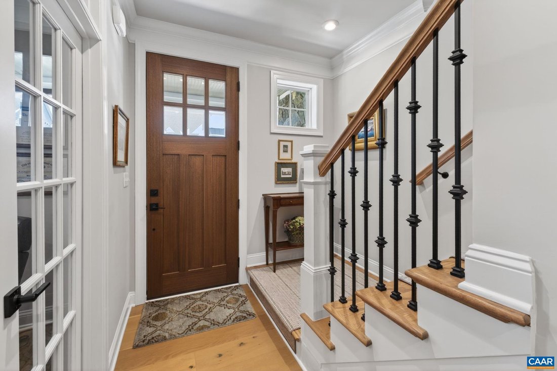 House in Charlottesville, Virginia, United States 4 - 17975283