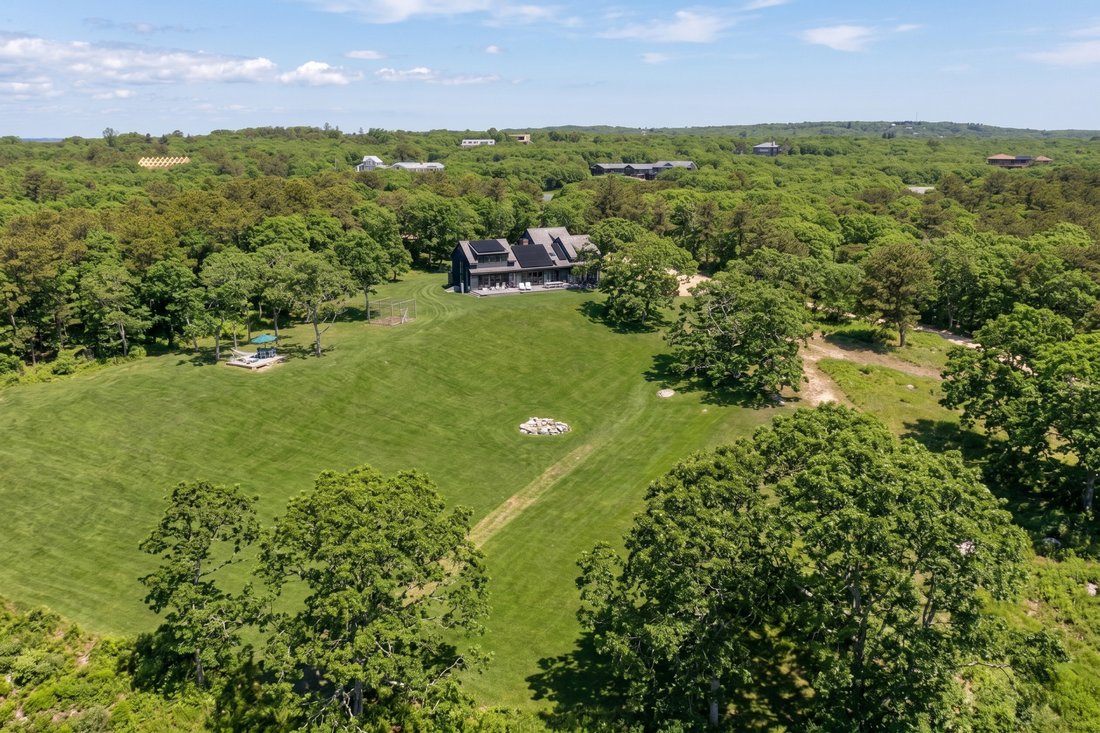 House in Chilmark, Massachusetts, United States 3 - 17976117