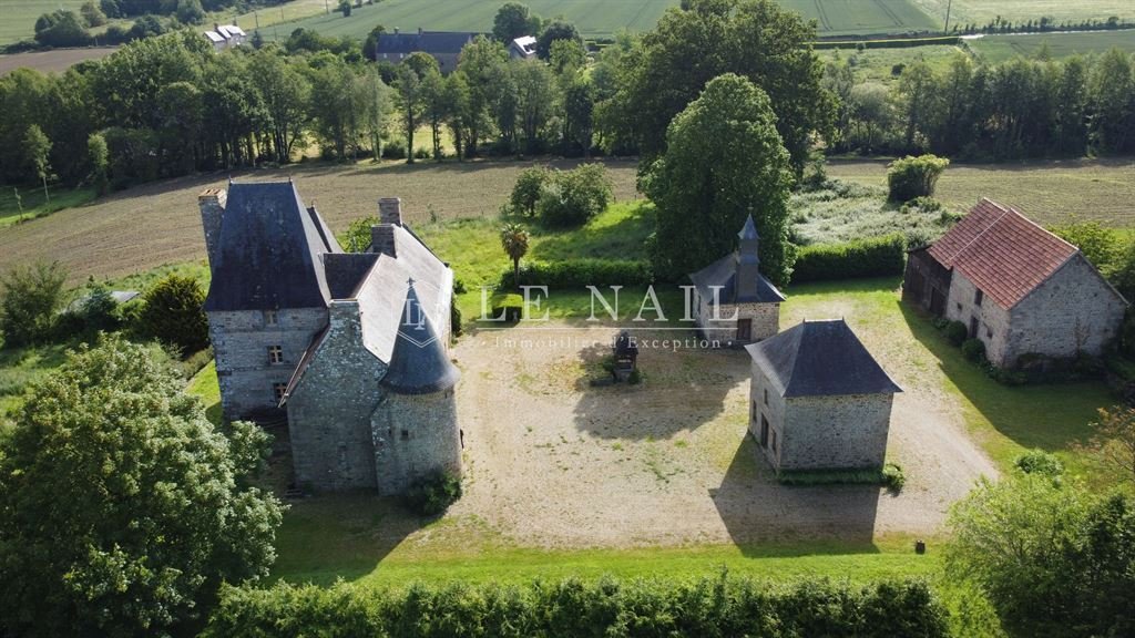 Estate in Centre Ville, Avranches, France 3 - 15139790