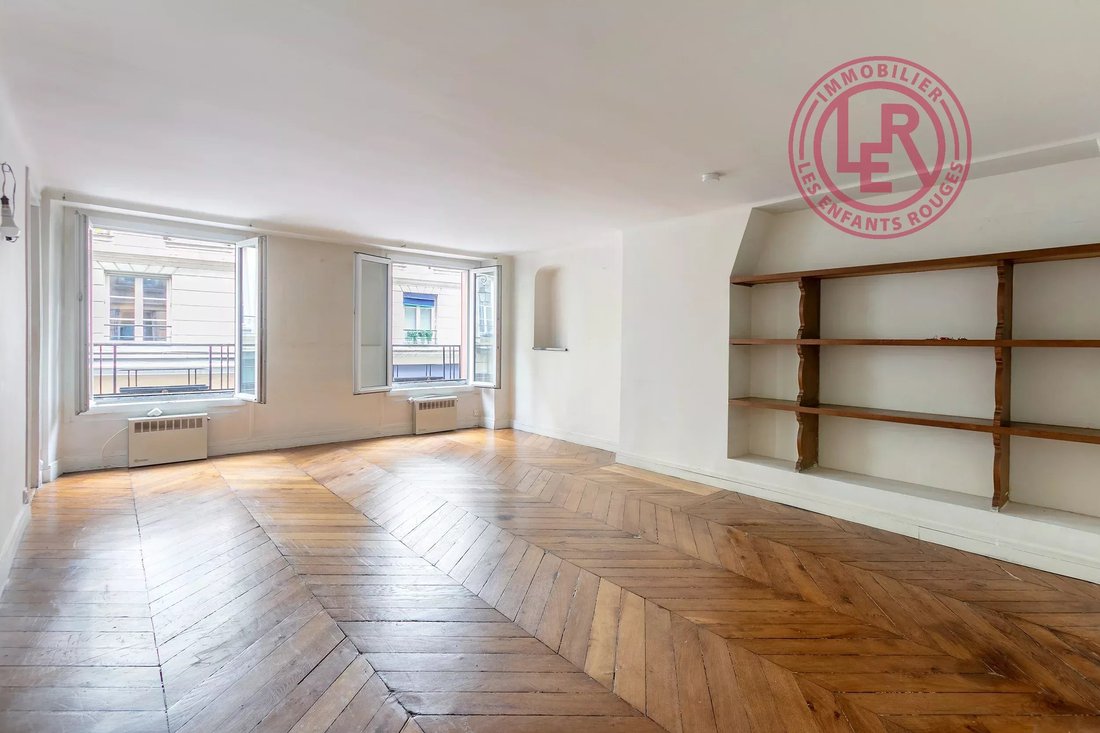 Apartment in Saint Thomas d'Aquin, Paris 7e Arrondissement, Paris 1 - 17976474