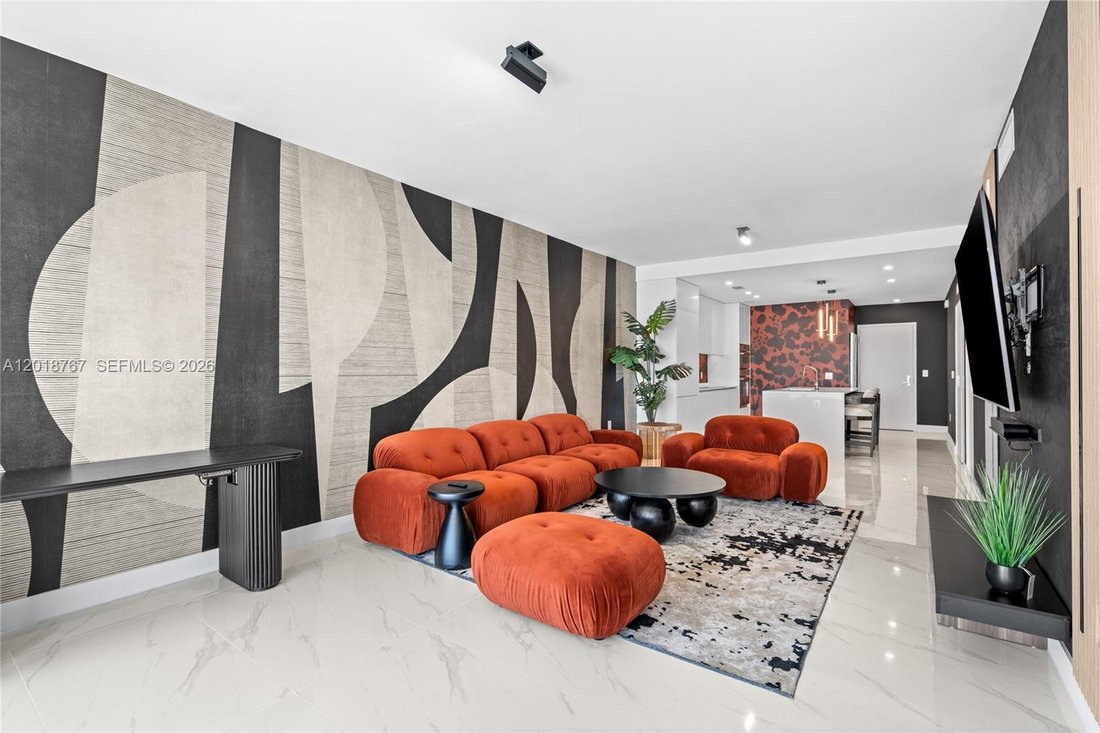 Condo in Miami, Florida, United States 4 - 17979443