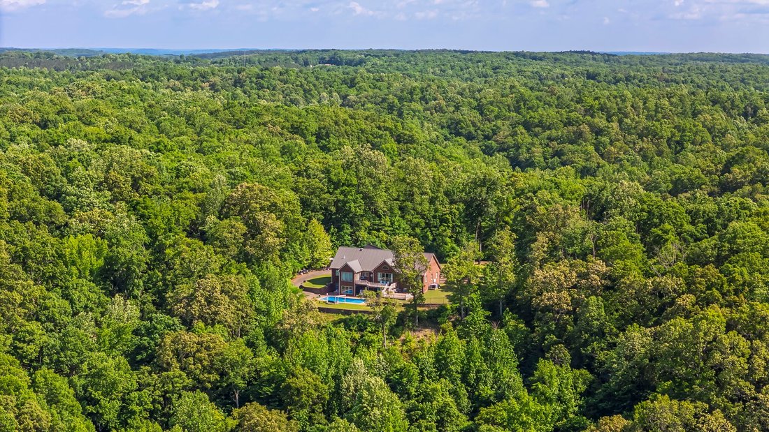 House in Lobelville, Tennessee, United States 5 - 17979820