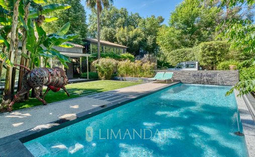 Villa à Châteauneuf-Grasse, Provence-Alpes-Côte d'Azur, France 1