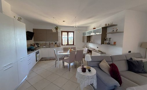 Maison à Zone rurale sud, Fermo, Marches 1