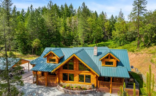 House in Canyonville, Oregon, United States 1