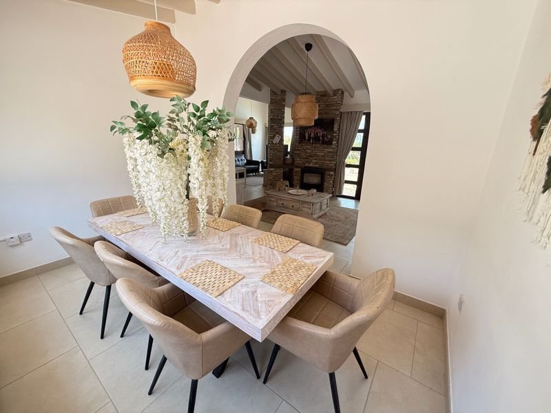 Bungalow in Peyia, Paphos, Cyprus 3 - 15990839