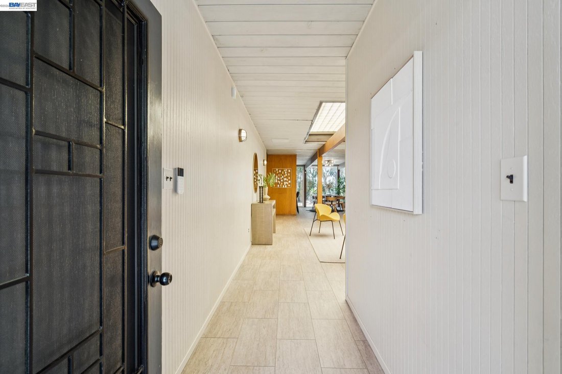 House in Castro Valley, California, United States 4 - 17975152