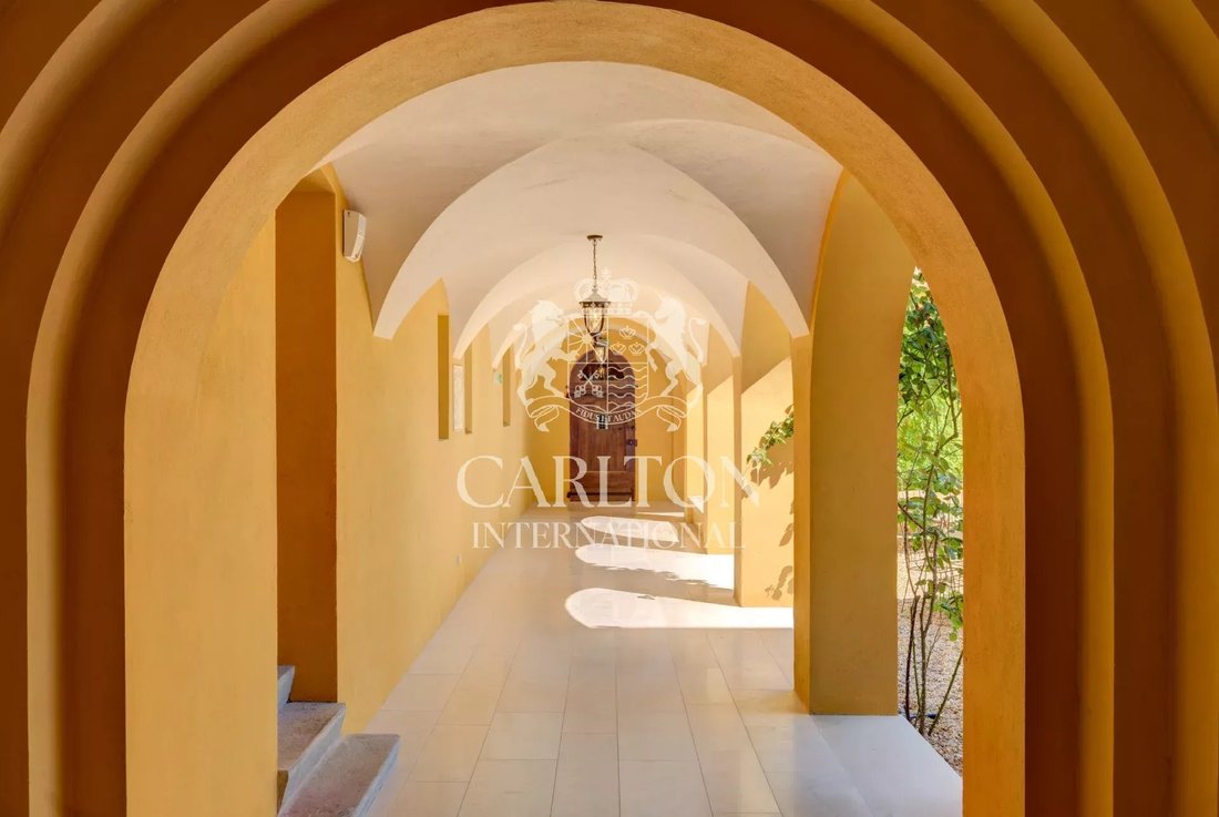 Castle in Counillier Valescure, Frejus, France 2 - 15295812