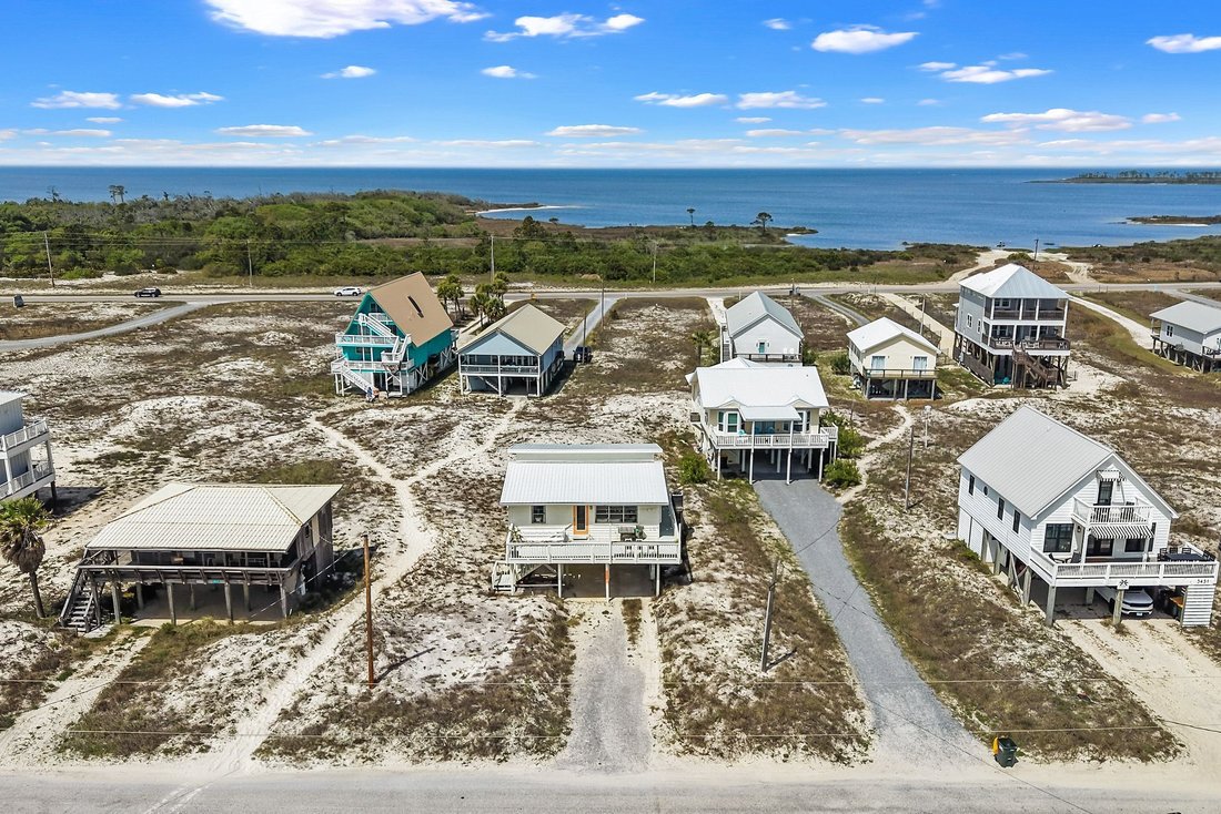 Gulf Shores, Alabama, United States 3 - 17974743