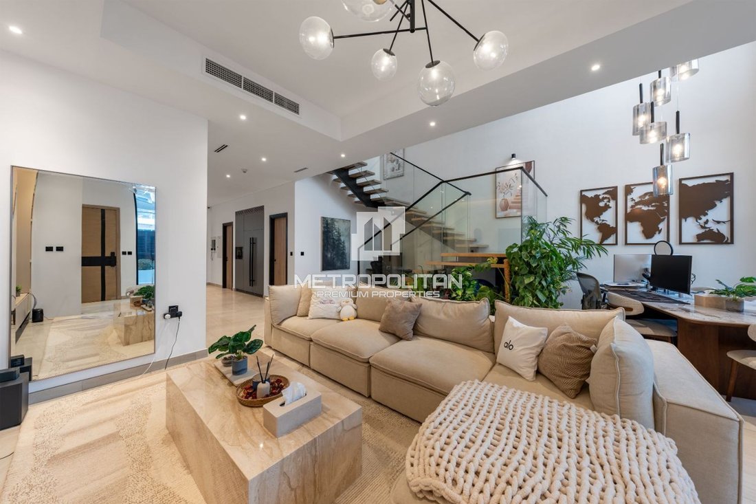 Villa in JVC / Jumeirah Village Circle, Dubai, United Arab Emirates 4 - 17976901