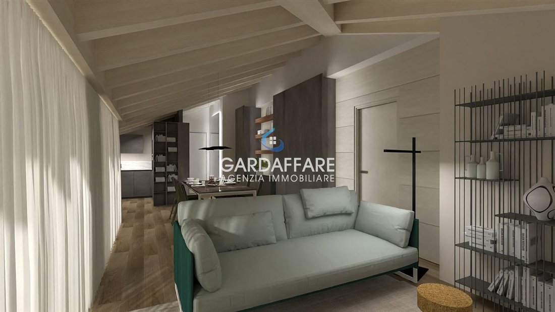 Apartment in Historic Center, Desenzano del Garda, Lombardy 2 - 17978396