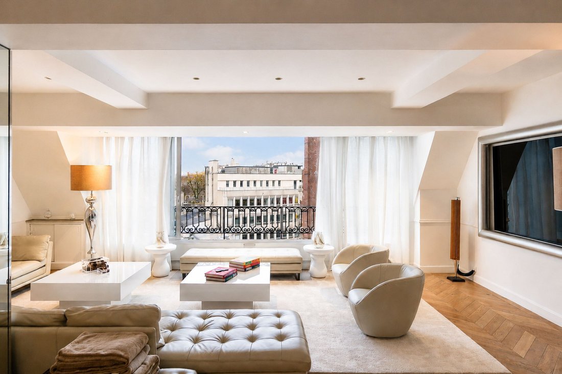 Apartment in Bois de Boulogne, Paris 16e Arrondissement, Paris 2 - 14025785