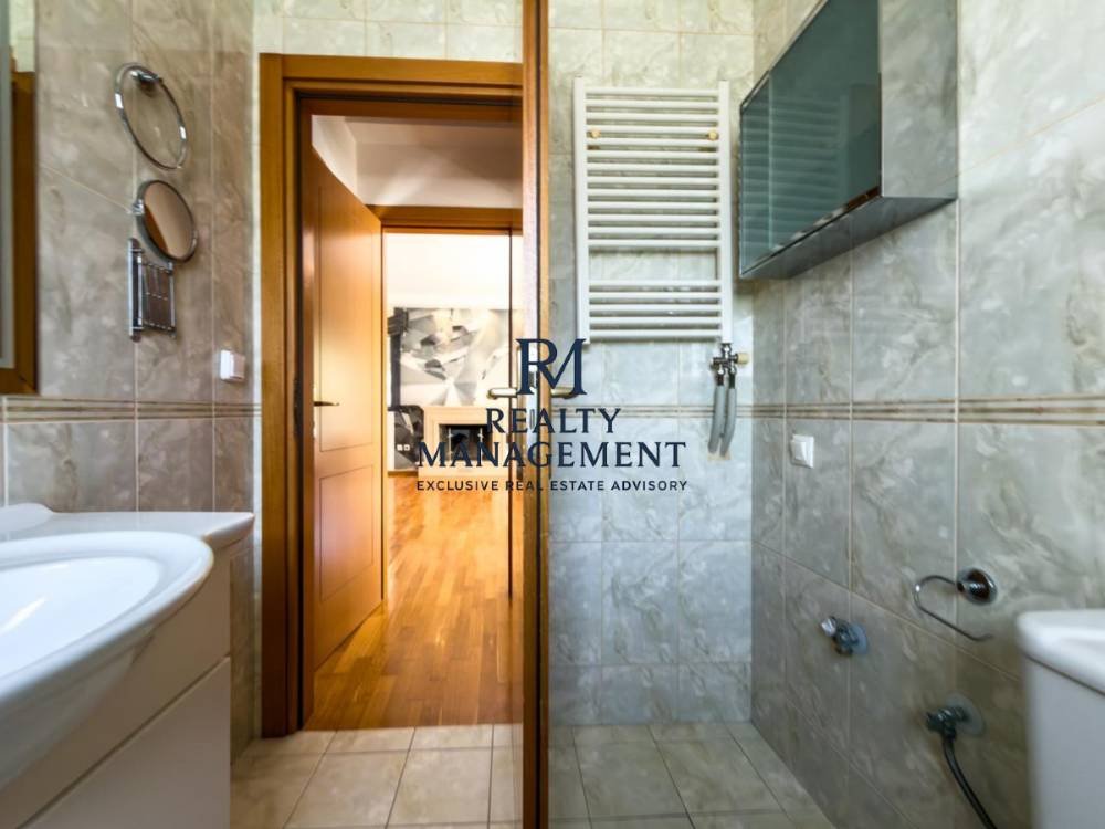 Apartment in Glyfada, Attica, Greece 4 - 17975392