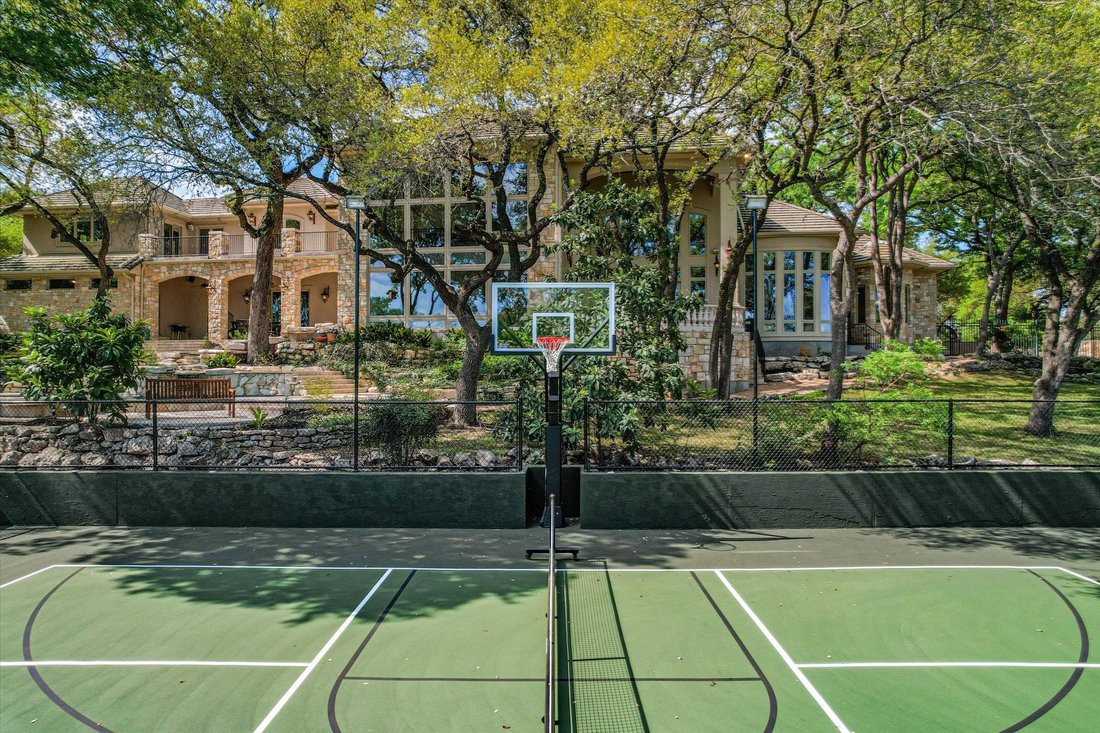 House in Austin, Texas, United States 2 - 17979855