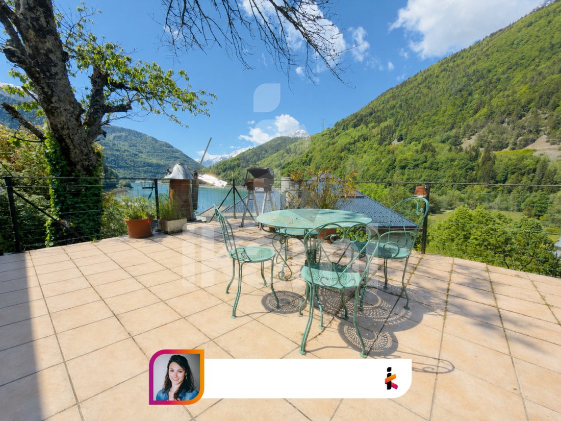 House in Vaujany, Auvergne-Rhône-Alpes, France 1 - 17980349