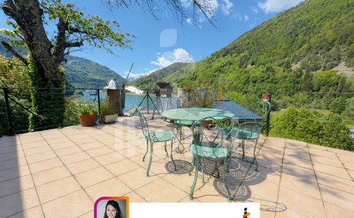 House in Vaujany, Auvergne-Rhône-Alpes, France 1