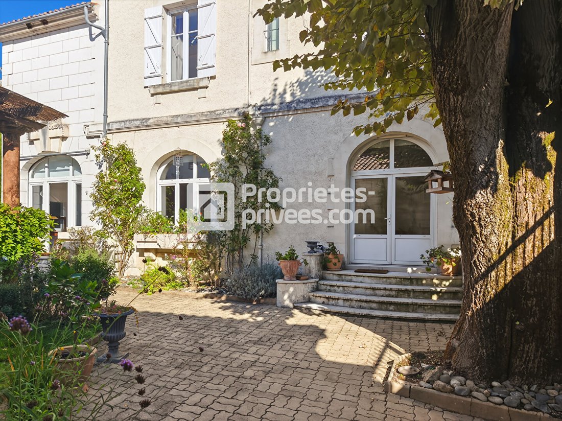 Villa in Beaulieu, Perigueux, France 3 - 17977366