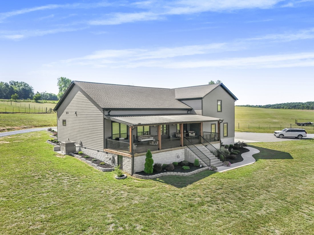 House in Castalian Springs, Tennessee, United States 2 - 17975537