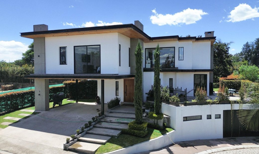 Casa De Lujo Cerca De Arrayanes In Quito, Pichincha, Ecuador For Sale ...