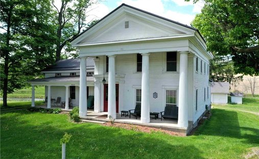House in Bath, New York, United States 1