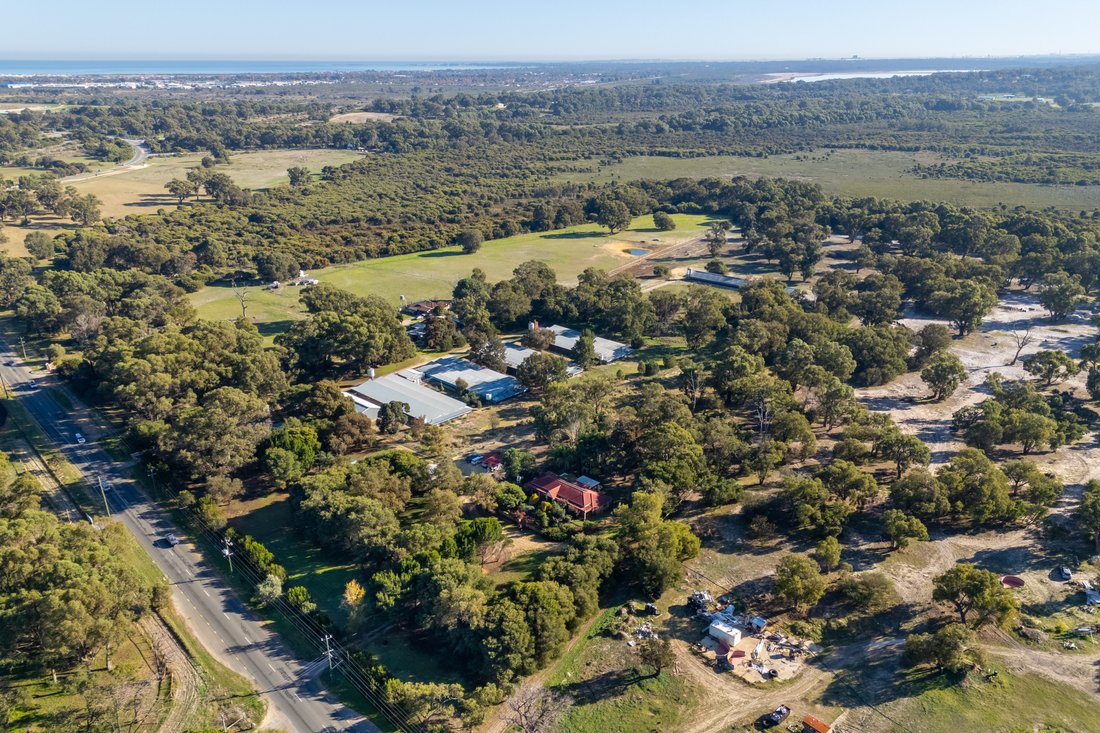 House in Baldivis, Western Australia, Australia 2 - 17981286