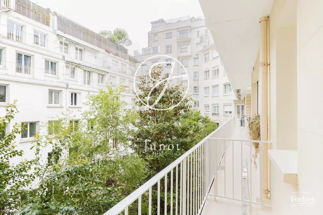 Apartment in Ecole Militaire, Paris 7e Arrondissement, Paris 3 - 17976454