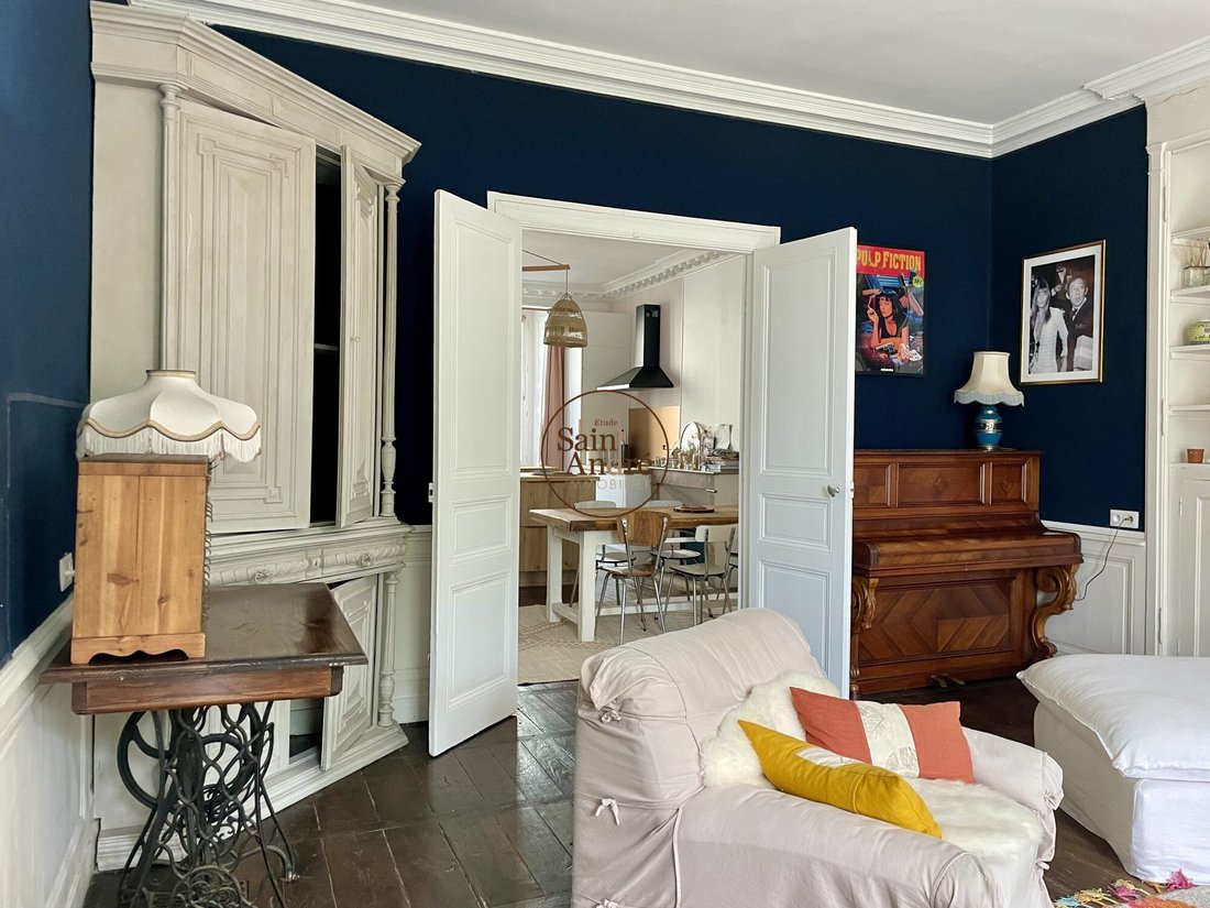 House in La Rochefoucauld, La Rochefoucauld-en-Angoumois, France 4 - 17981205