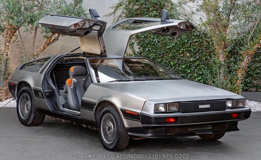 DeLorean DMC-12 in Los angeles, ca 1