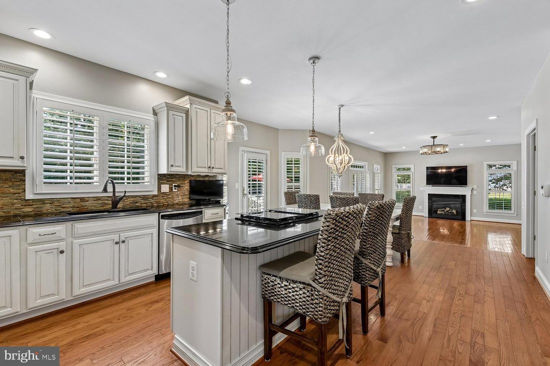 House in Pasadena, Maryland, United States 5 - 17981085