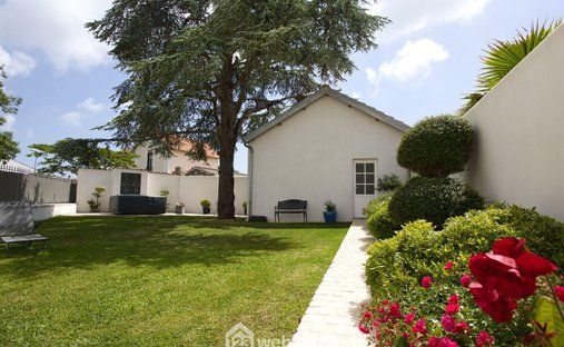 House in Saint Maurice-Fetilly, La Rochelle, France 1